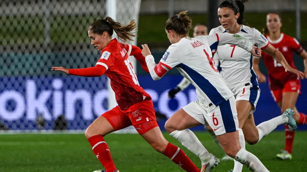 Thụy Sỹ cầm chân Na Uy khiến cục diện bảng A trở nên khó lường. Ảnh: GETTY. Thụy Sỹ cầm chân Na Uy khiến cục diện bảng A trở nên khó lường. Ảnh: GETTY.