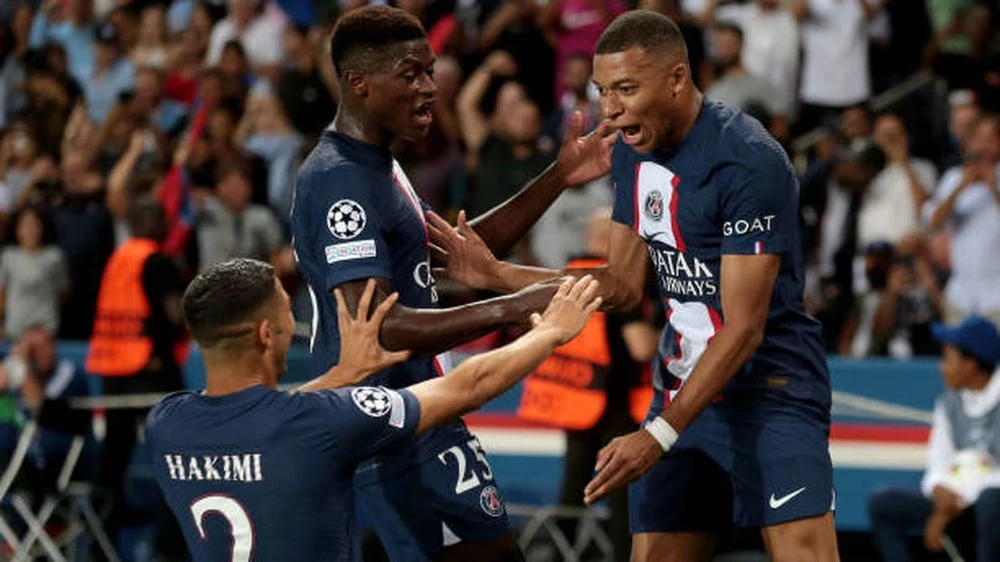 Mbappe chưa có quyết định chính thức của mình về tương lai, sau khi gặp nhiều rắc rối với PSG. Ảnh: GETTY.
