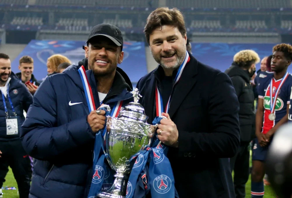 Neymar nhiều khả năng sẽ gặp lại thầy cũ Pochettino ở sân Stamford Bridge. Ảnh: GETTY.