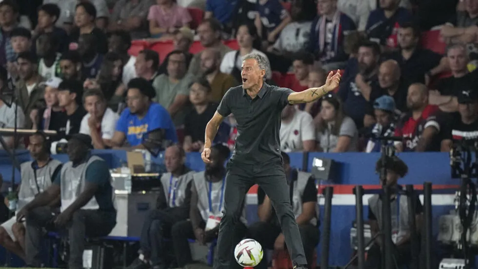 Tân HLV Enrique hy vọng PSG sẽ giải quyết rốt ráo về những cuộc tranh chấp hợp đồng với các ngôi sao. Ảnh: GETTY. Tân HLV Enrique hy vọng PSG sẽ giải quyết rốt ráo về những cuộc tranh chấp hợp đồng với các ngôi sao. Ảnh: GETTY.