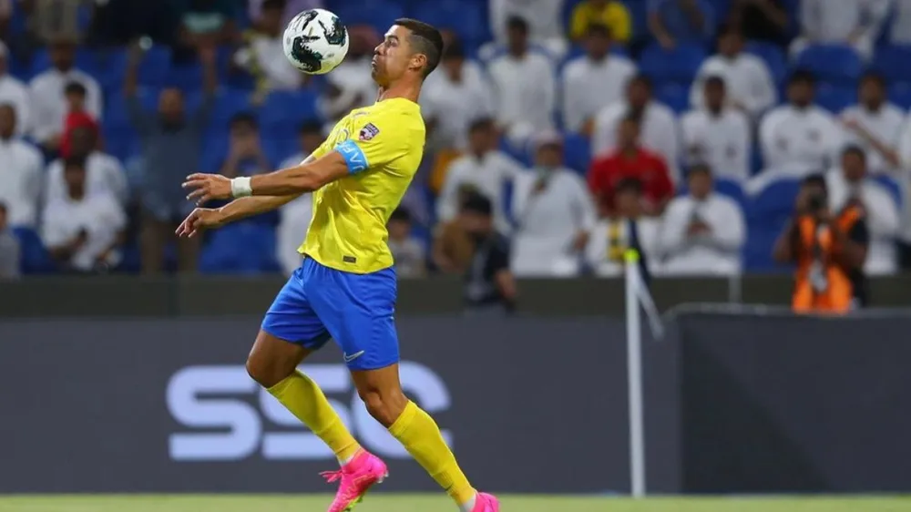 Ronaldo ghi bàn đều đặn cho Al Nassr sau khi chia tay MU. Ảnh: GETTY. ronaldo-ten-hag.png