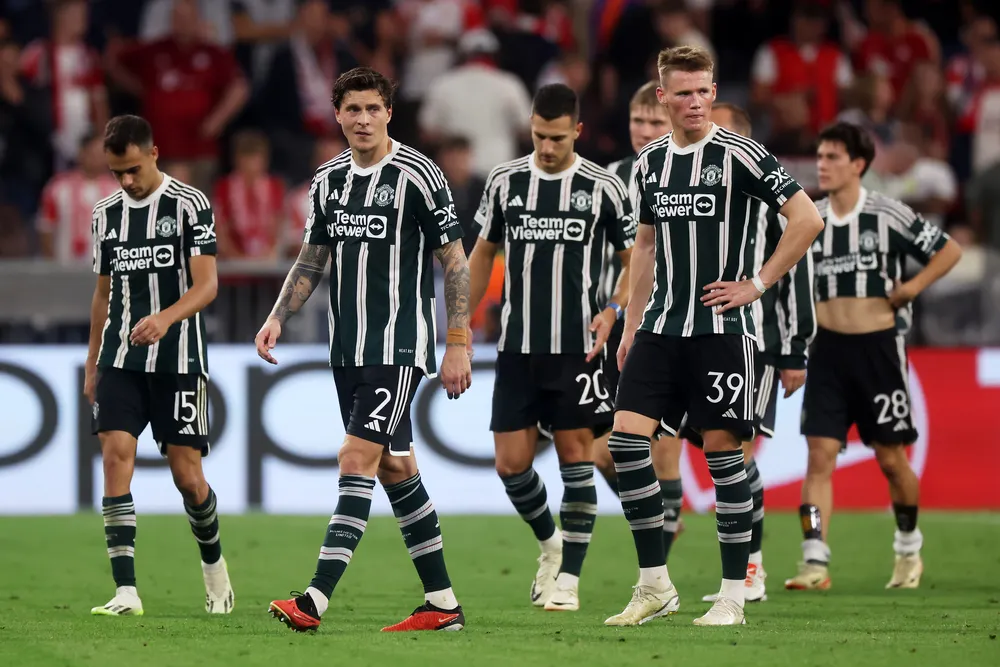 Man United đã thua ba trận liên tiếp trên mọi đấu trường. Ảnh: GETTY. Man-United-Premier-League-1.png