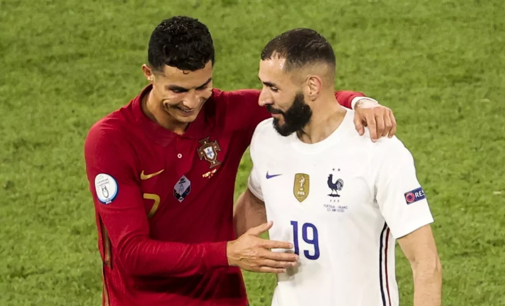 Ronaldo và Benzema là hai chân sút "hot" ở làng bóng Trung Đông. Ảnh: GETTY. Ronaldo-benzema.png