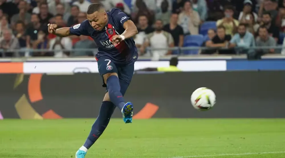 Chân sút ghi nhiều bàn thắng nhất cho PSG đã tịt ngòi 4 trận. Ảnh: GETTY. mbappe-france-2.png