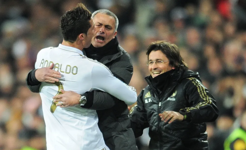 ronaldo-santos-mourinho.jpg