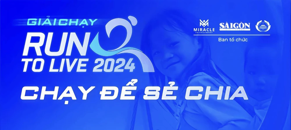 Ban tổ chức Run To Live truyền đi thông điệp giàu ý nghĩa cùng hành động cao đẹp cho chương trình “Thắp sáng niềm tin - Vượt khó đến trường”... 369453910_874580047382519_6427319995701744416_n.jpg