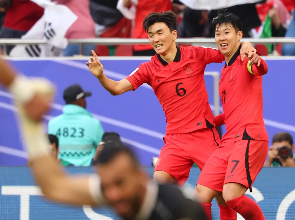 Son Heung-min có bàn thắng sớm cho tuyển Hàn Quốc nhưng bị Jordan bắt kịp và vượt lên đến phút bù giờ mới hòa nhau 2-2. Ảnh: ANH THỎA. Hàn Quốc