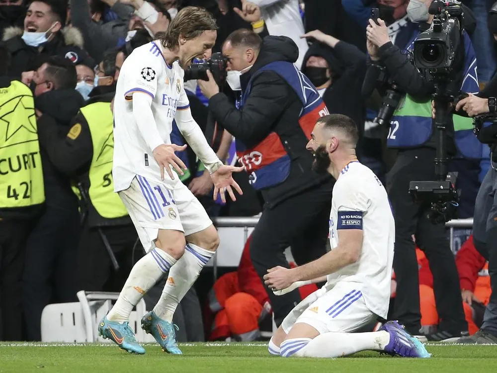 al-ittihad-tra-cho-modric-330-trieu-usd-de-choi-cap-voi-benzema (1).jpg