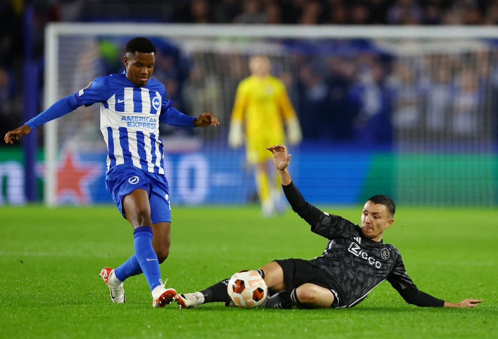 barca-gay-kho-xu-cho-lewandowski (2).jpg