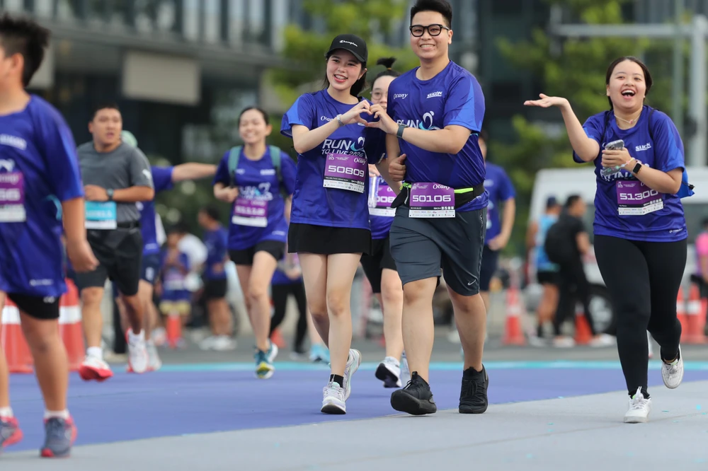 nhung-nha-vo-dich-run-to-live-2024 (12).jpg