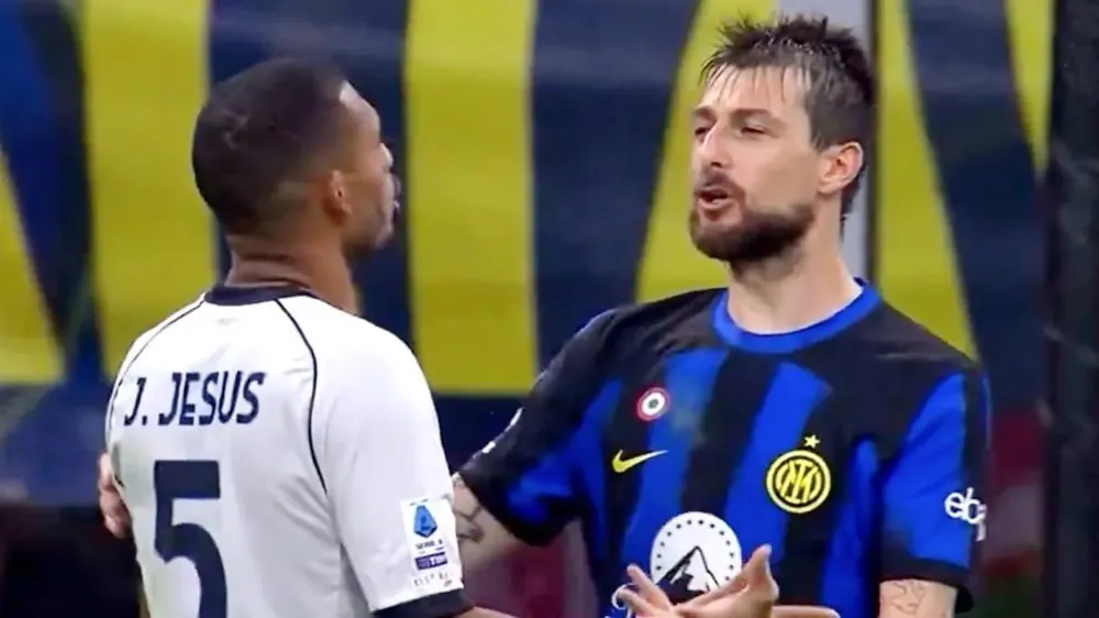 hau-ve-tuyen-y-tra-gia-dat-vi-hanh-vi-phan-biet-chung-toc (3).jpg