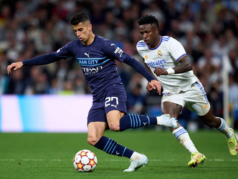 mbappe-lam-nao-loan-phong-thay-do-cua-real-madrid (1).jpg