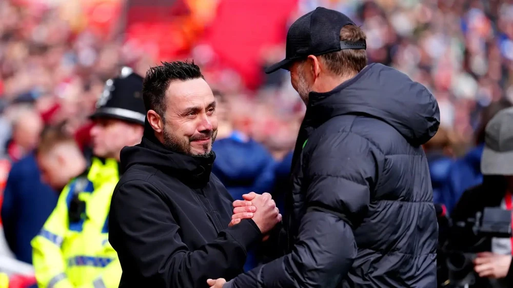 HLV Roberto De Zerbi của Brighton là ứng viên trong danh sách chọn lựa của CLB thay thế Klopp. Ảnh: GETTY. liverpool-gut-danh-sach-hlv-thay-the-klopp (1).jpg