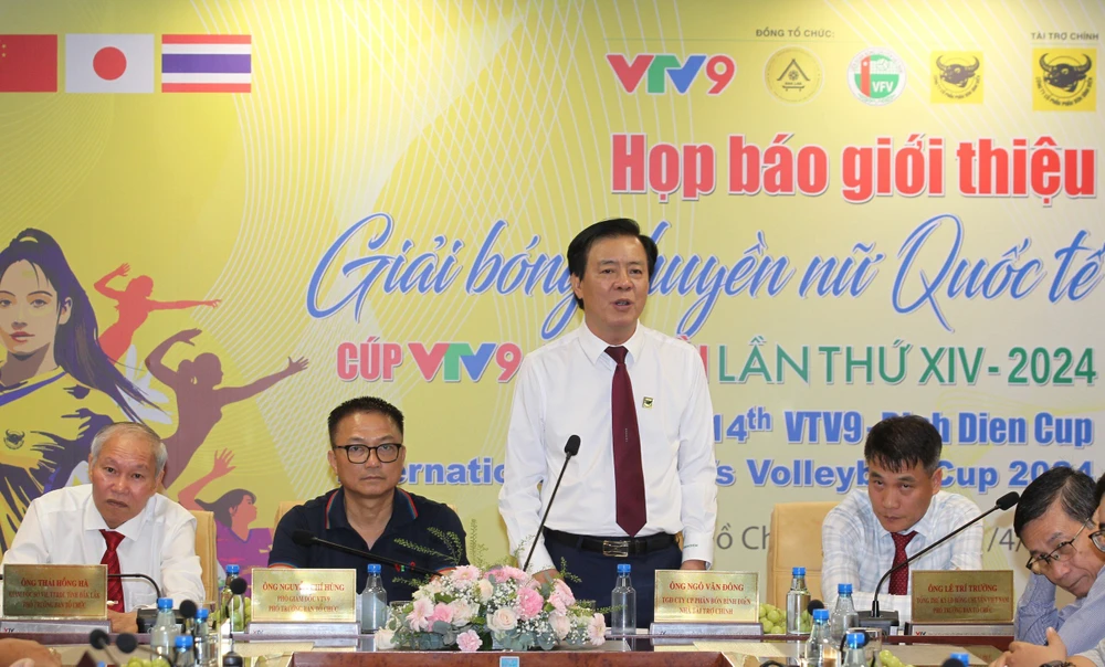TGĐ Cty CPPB Bình Điền, ông Ngô Văn Đông hứa hẹn duy trì cuộc chơi lớn hai năm một lần. Ảnh: ANH PHƯƠNG. Cúp Bình Điền