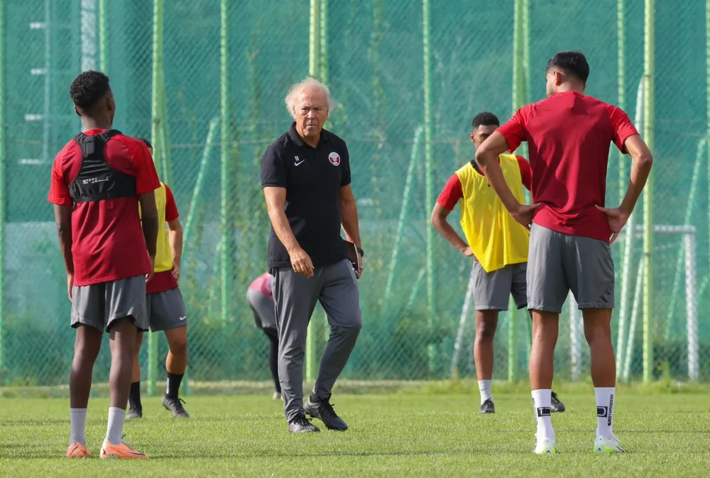 HLV Ilidio Vale tuyên bố U-23 Qatar không sợ bất kỳ đối thủ nào ở giải U-23 châu Á. Ảnh: AN. U-23 Qatar