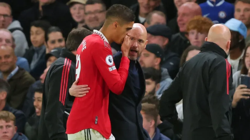 HLV Ten Hag không quan tâm đến việc bị sa thải sau mùa giải này. Ảnh: GETTY. hlv-ten-hag-khong-tin-minh-bi-man-united-sa-thai (2).jpg