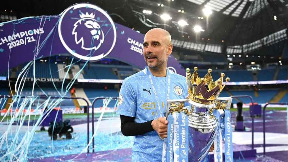 Pep Guardiola đã giành nhiều danh hiệu lớn ở Etihad. Ảnh: GETTY. pep-guardiola-khong-ve-bayern-lap-lung-ve-tuong-lai-o-man-city (1).jpg