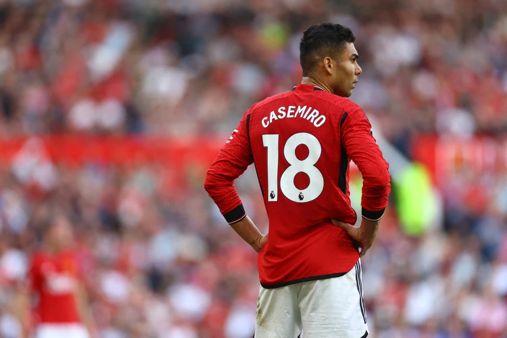 Casemiro bị xem là "tội đồ" của Man United trong trận thua Arsenal. Ảnh: GETTY. Man United