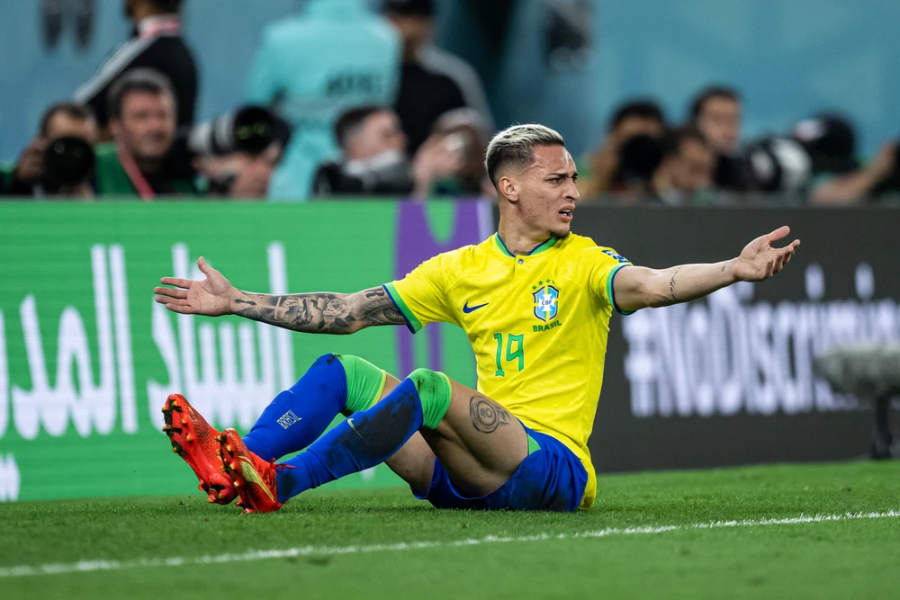 Antony phải ra sân thường xuyên ở một CLB lớn châu Âu mới có thể trở lại đội tuyển Brazil. Ảnh: GETTY. casemiro-va-antony-can-chia-tay-man-united (2).jpg