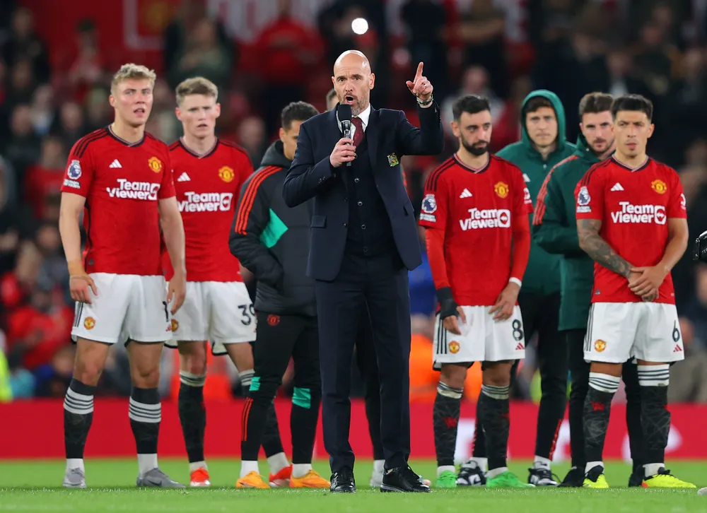 Thầy trò Ten Hag còn trận cuối FA Cup quyết định mùa giải với Man City. Ảnh: GETTY. man-united-va-chelsea-gianh-giat-hlv-moi (1).jpg