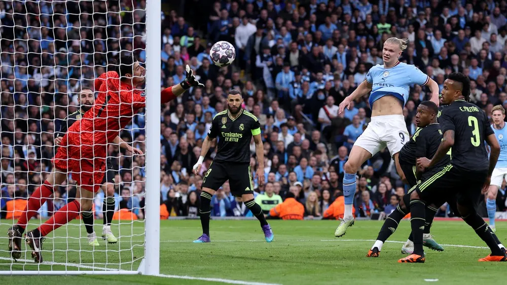 Courtois 32 tuổi vừa hồi phục chấn thương và luôn chơi tốt trong những trận đấu lớn. Ảnh: GETTY. courtois-bi-loai-va-ac-mong-chung-ket-champions-league (1).jpg