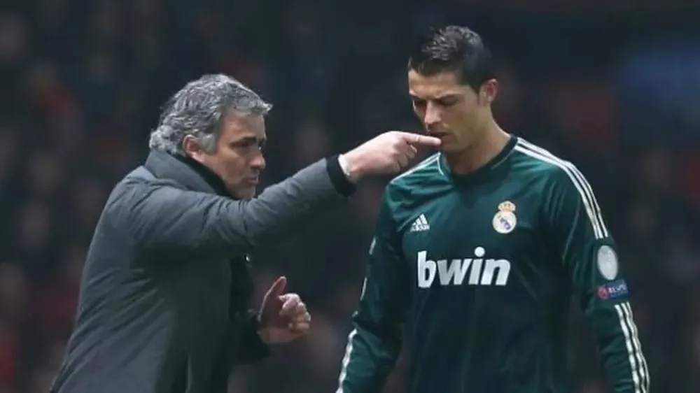 HLV Mourinho có niềm tin học trò cũ Ronaldo ghi bàn ở Euro trong mùa thứ sáu. Ảnh: GETTY. hlv-mourinho-dat-cuoc-ronaldo-ghi-ban-o-euro (3).jpg