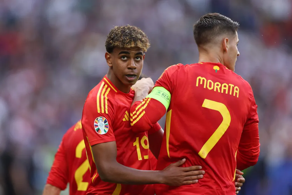 Kinh nghiệm Morata và sức trẻ Yamal trong đội hình mạnh mẽ của Tây Ban Nha. Ảnh: GETTY. Tây Ban Nha