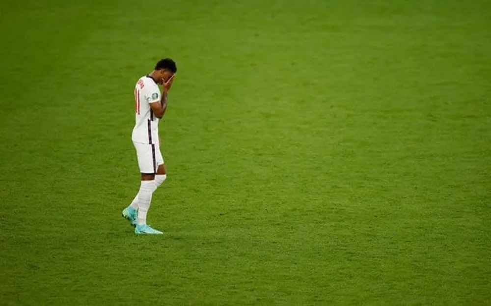 Rashford từng là "tội đồ" khi sút hỏng từ chấm 11 mét khiến Anh thua cuộc. Ảnh: GETTY. đội tuyển Anh