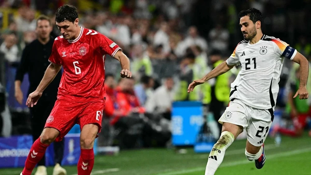 Gundogan và đội tuyển Đức vượt qua Đan Mạch trong một trận đấu có nhiều tình huống gây tranh cãi. Ảnh: GETTY. dung-bao-gio-danh-gia-thap-doi-tuyen-anh (2).jpg