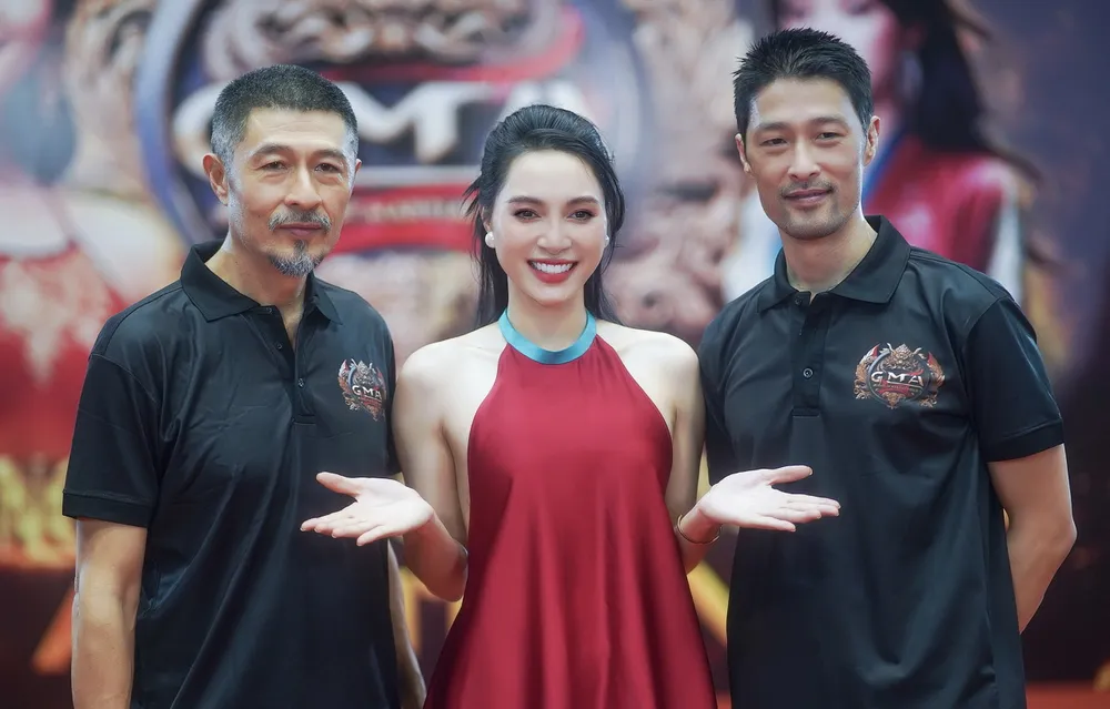 bong-hong-hien-ngo-toa-sang-mua-euro (1).jpg