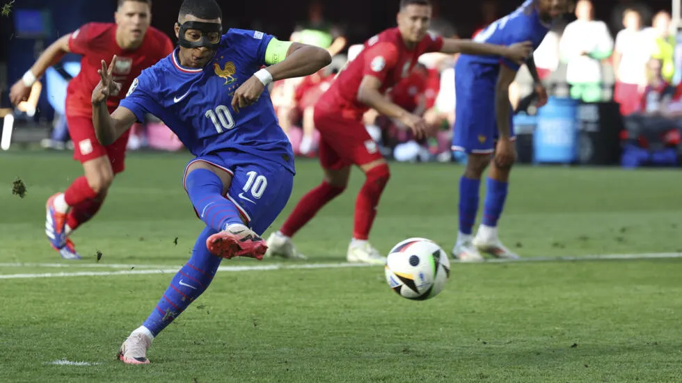 Ngôi sao tân binh của Real Madrid mới chỉ ghi 1 bàn từ chấm phạt đền cho đội tuyển Pháp. Ảnh: GETTY. tay-ban-nha-da-dep-phap-bat-chap (3).jpg