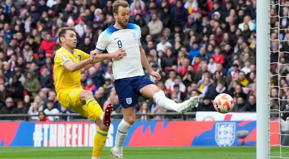 Đối đầu với Hà Lan khó chịu, đội trưởng Harry Kane vẫn mong mỏi ghi vài bàn thắng. Ảnh: GETTY. doi-truong-harry-kane-toi-muon-ghi-vai-ban-thang-vao-luoi-ha-lan (2).jpg