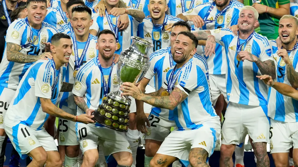 Đội tuyển Argentina vô địch Copa America lần thứ 16 kỷ lục và đây cũng là lần cuối của Messi. Ảnh: GETTY. lần cuối của Messi