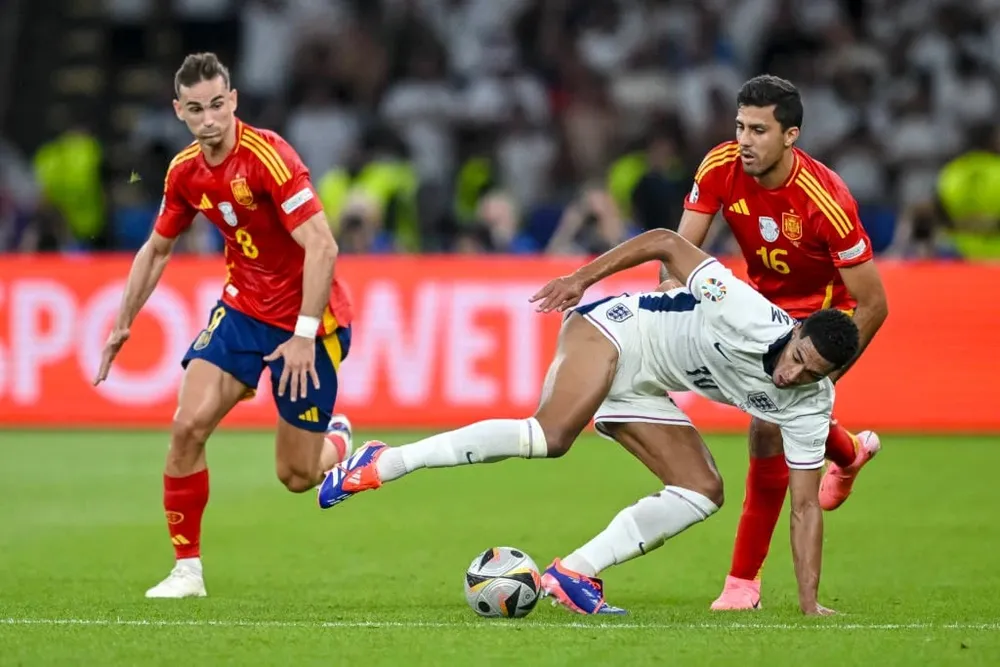 Fabian Ruiz và Rodri là một trong những chìa khóa thành công của Tây Ban Nha ở khu vực giữa sân. Ảnh: GETTY. Cầu thủ xuất sắc nhất Euro