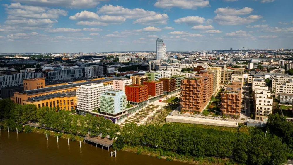 Làm VĐV Olympic Paris thơ mộng. Ảnh: GETTY. Paris 2024 village -1.jpg