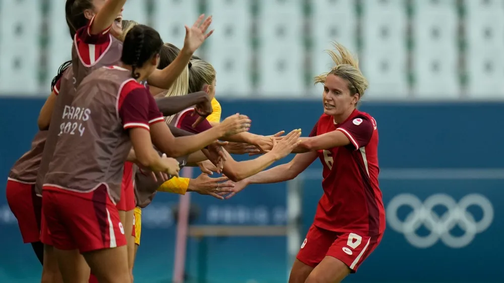 Tuyển nữ Canada thắng ngược New Zealand 2-1 trong trận mở màn vòng bảng Olympic Paris 2024. Ảnh: GETTY. Olympic Paris 2024