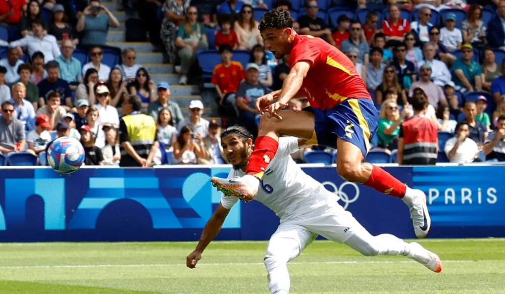 tay-ban-nha-rinh-rap-pha-ky-luc-cua-olympic-nhat-ban (2).jpg