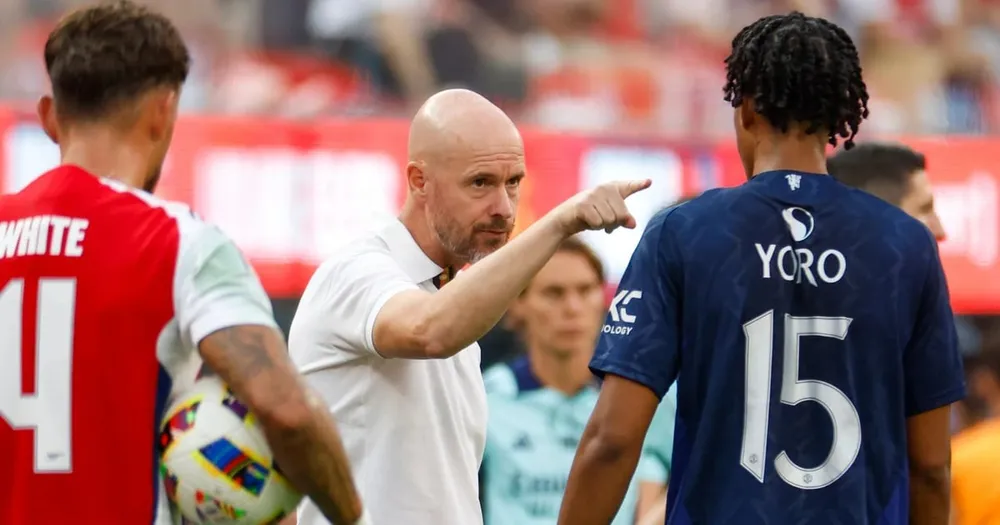 hlv-ten-hag-noi-gi-khi-2-ngoi-sao-man-united-nghi-dai-vi-chan-thuong (3).jpg