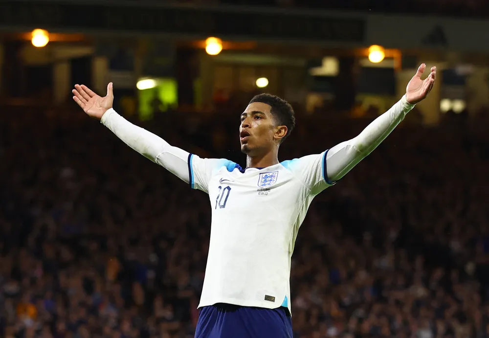 Bellingham tỏa sáng trong mùa giải qua cả trong màu áo tuyển Anh và real Madrid. Ảnh: GETTY. siêu sao Mbappe