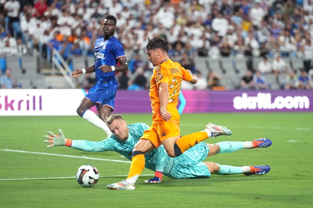 hlv-maresca-noi-gian-mang-hang-phong-ngu-chelsea (2).jpeg