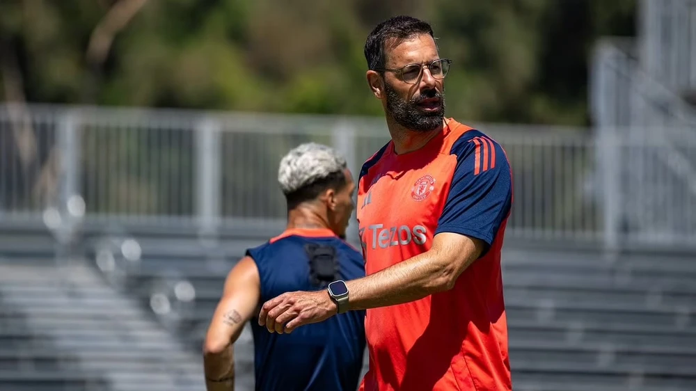 Ruud van Nistelrooy có nhiều việc để làm ở Man United, chủ yếu là giúp các tiền đạo sắc bén hơn trong dứt điểm. Ảnh: GETTY. ruud-van-nistelrooy-day-lai-cho-rashford-cach-ghi-ban (2).jpg