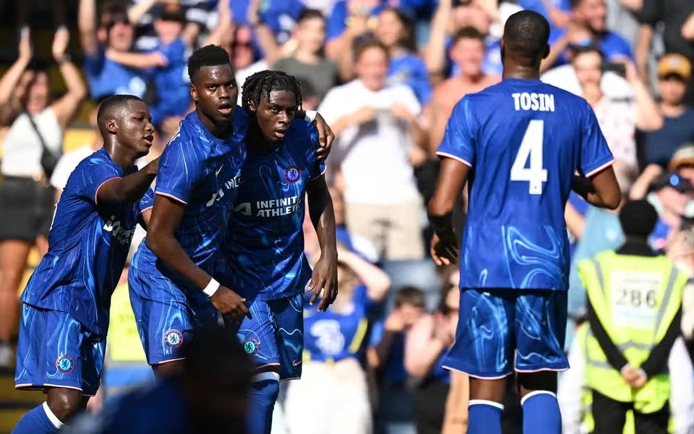 Chelsea sẽ bước vào cuộc chơi lớn với tâm trạng thoải mái vì các ông chủ không bắt buộc họ phải vào tốp 4 Premier League. Ảnh: GETTY. tốp 4 Premier League