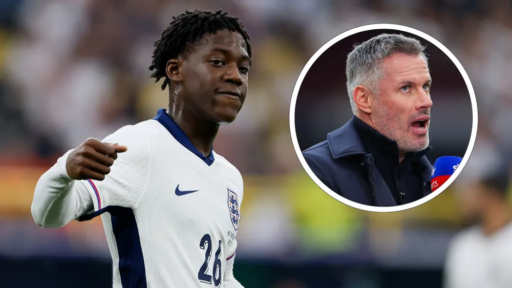 Chuyên gia bóng đá Carragher thích thú xem tiểu tướng Mainoo chơi bóng. Ảnh: GETTY. HLV Ten Hag