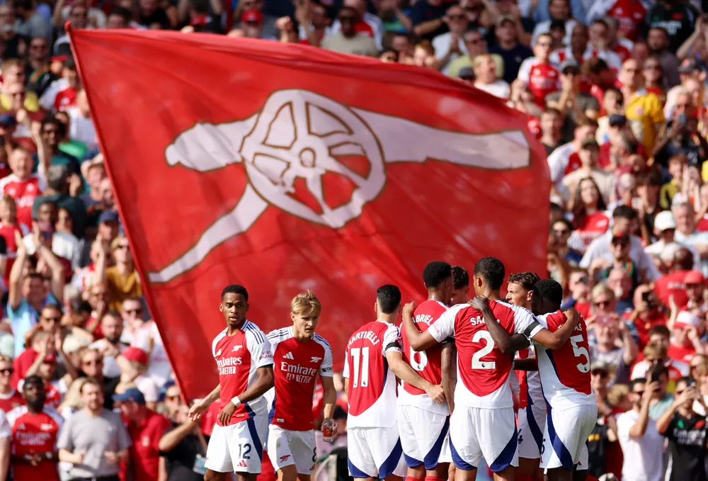 Các pháo thủ thành London có khởi đầu tốt cho tham vọng vô địch Premier League. Ảnh: GETTY. saka-da-nhu-messi (1).jpg