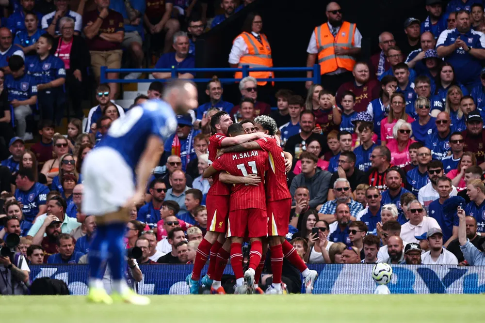 Liverpool có khởi đầu thuận lợi ở giải Ngoại hạng Anh với chiến thắng ngay trên sân khách Ipswich. Ảnh: GETTY. siêu sao Salah