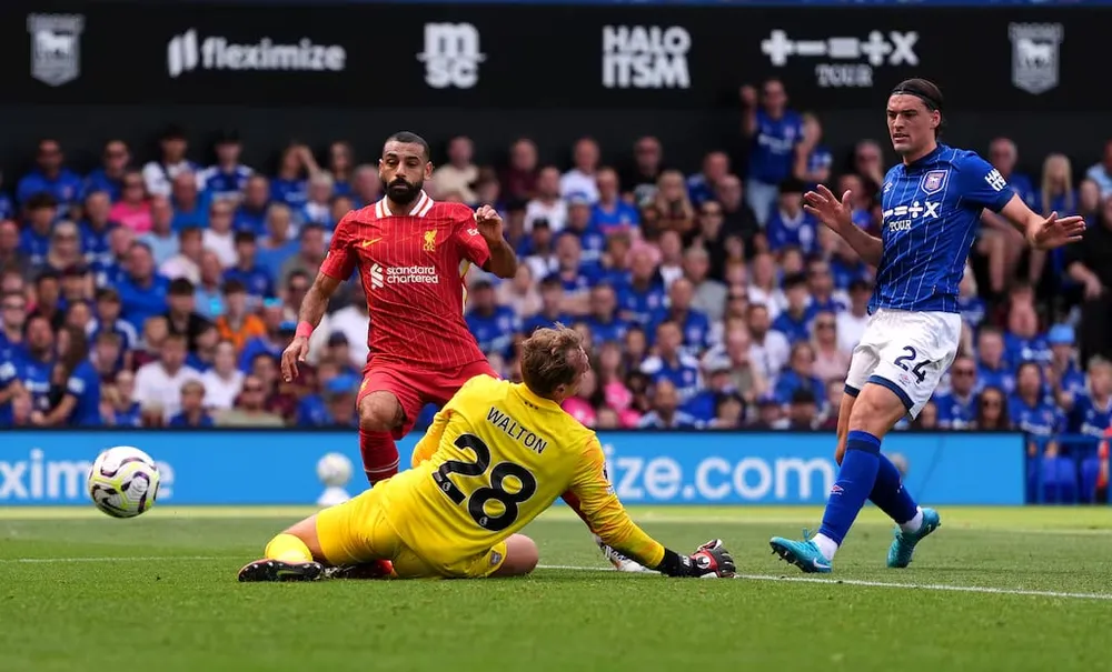 Bàn thắng của siêu sao Salah đã giúp anh phá kỷ lục Premier League. Ảnh: GETTY. sieu-sao-salah-pha-ky-luc-premier-league (3).jpg