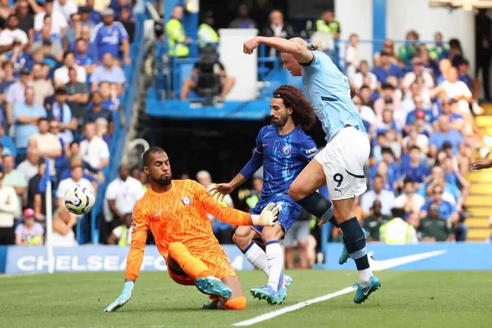 Haaland ghi bàn trong trận khai mạc Premier League ở mùa thứ ba liên tiếp. Ảnh: GETTY. HLV Pep Guardiola
