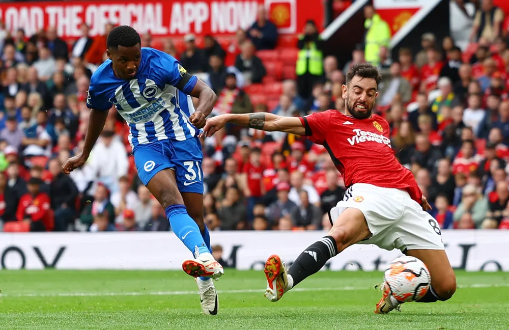 Thủ quân Bruno và đồng đội Man United thường gặp khó trên sân của Brighton. Ảnh: GETTY. ruc-lua-ngoai-hang-anh (4).jpg