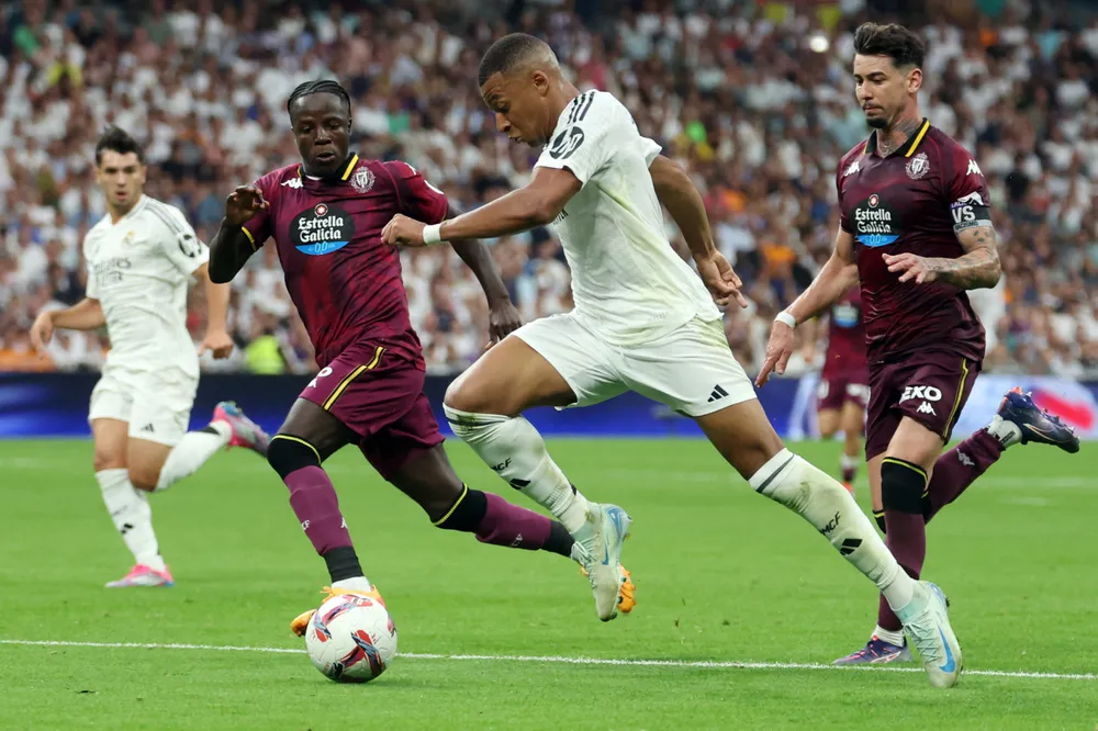Siêu sao Mbappe lại tịt ngòi trong trận thứ hai khoác áo Real Madrid ở La Liga. Ảnh: GETTY. siêu sao Mbappe