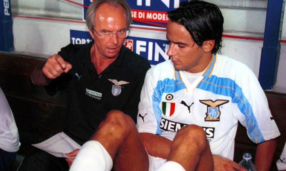 Simone Inzaghi thành danh từ thời cầu thủ đến nghiệp HLV đã chịu nhiều sự ảnh hưởng của thầy Eriksson. Ảnh: GETTY. the-gioi-bong-da-dau-buon-gia-biet-hlv-sven-goran-eriksson (5).jpg
